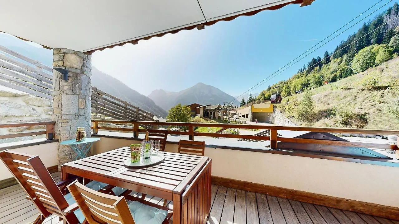Apartment Elegant Logement, Superbe Vue La Plagne